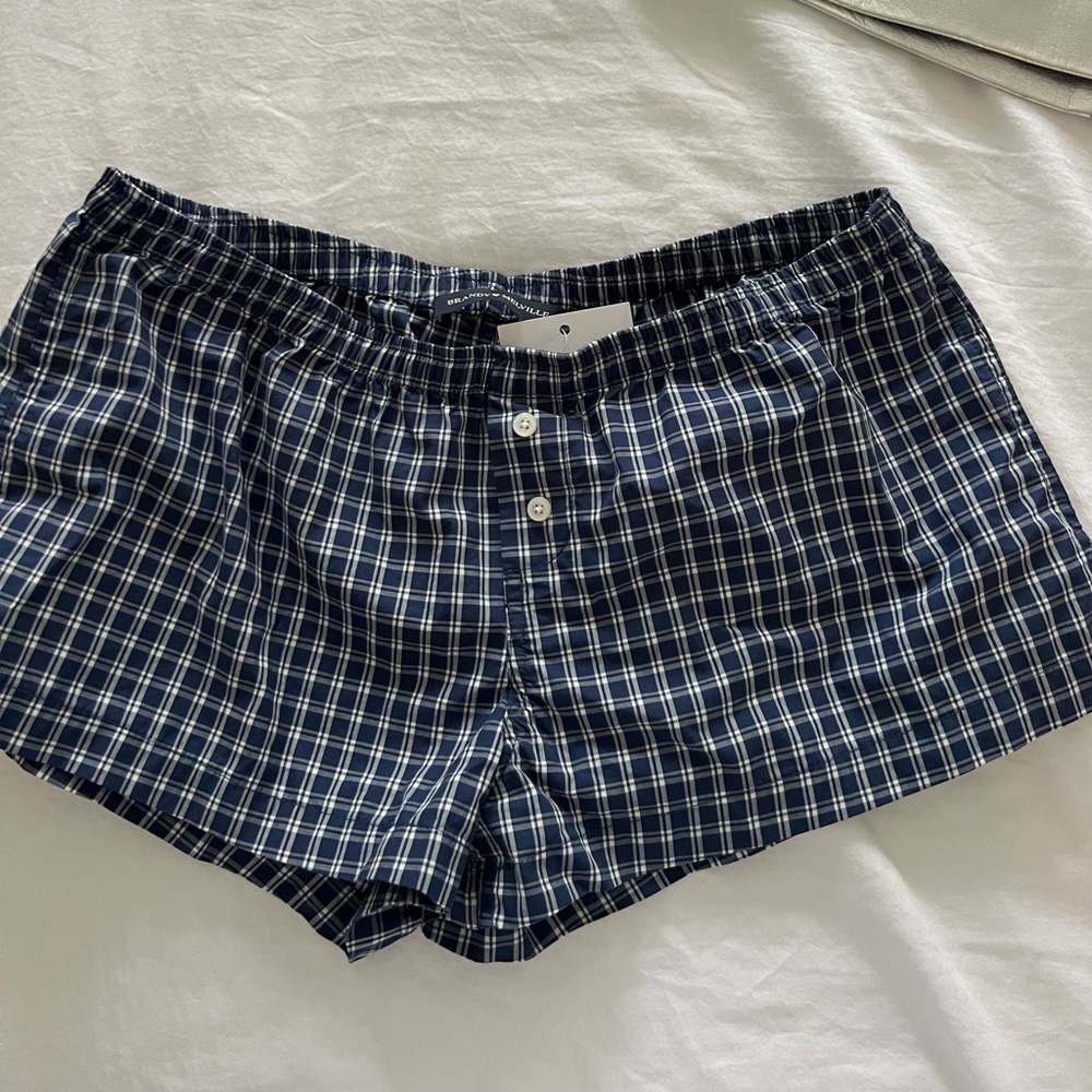 Brandy Melville Boxer Shorts NwT - Picture 2 of 2
